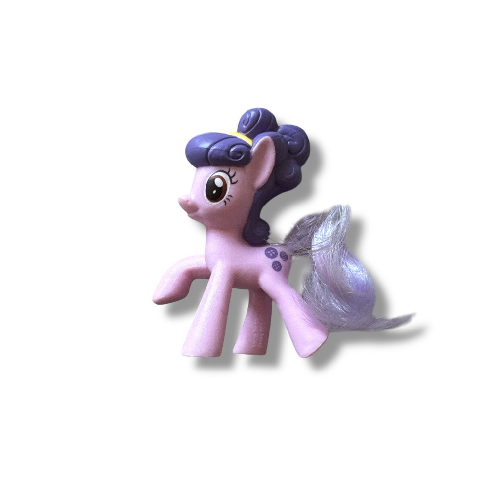 MY LITTLE PONY Mc’D Hasbro 2018 Purple & Pink Button Belle Figure